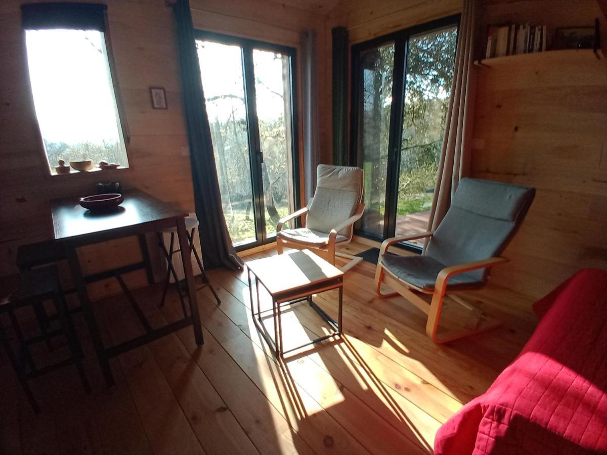 Maison Dans Un Ecrin De Verdure Saint-Leon-sur-Vezere Esterno foto